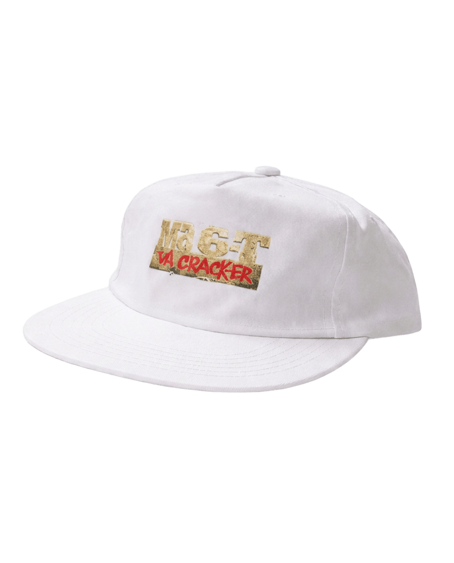 Casquette blanche avec logo doré et rouge Ma 6-T va crack-er